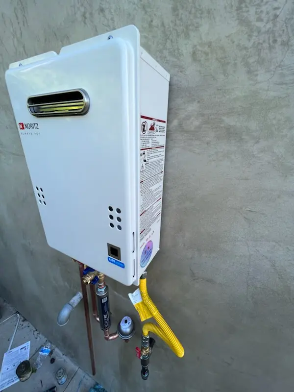 Tankless water heater installation for Sycamore Canyon-Canyon Springs homes